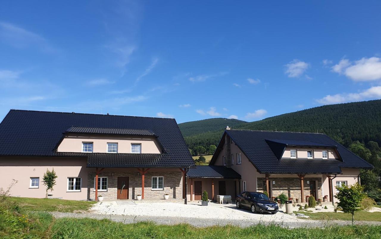 Penzion Parma Ostružná Εξωτερικό φωτογραφία